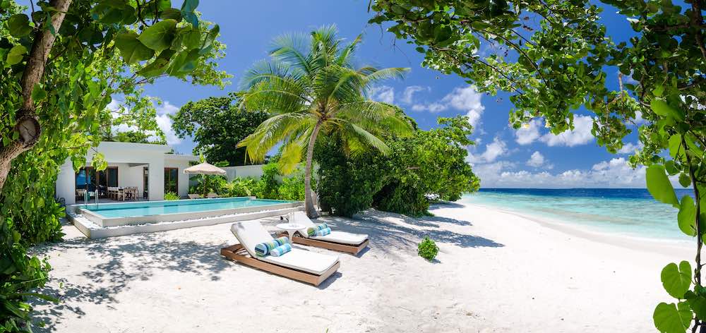 Beach Villa with Pool photo 12